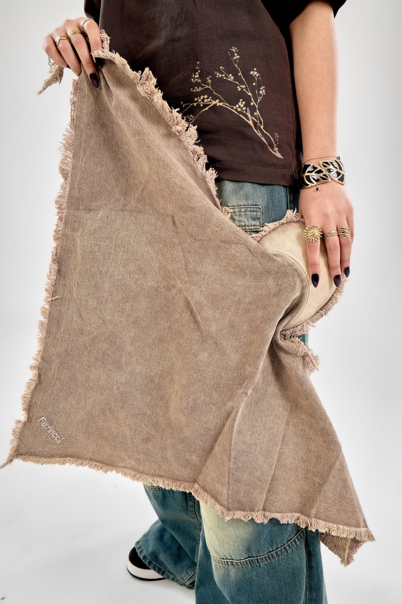 FEZINCCI Beige Cap — The Entry (Dust)